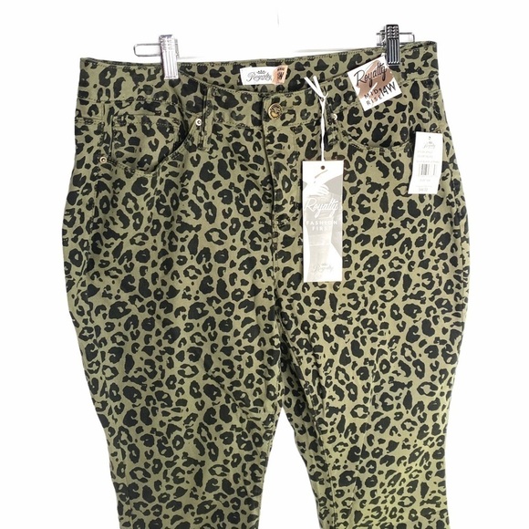 NWT Royalty Denim Olive Animal Print - Picture 5 of 11